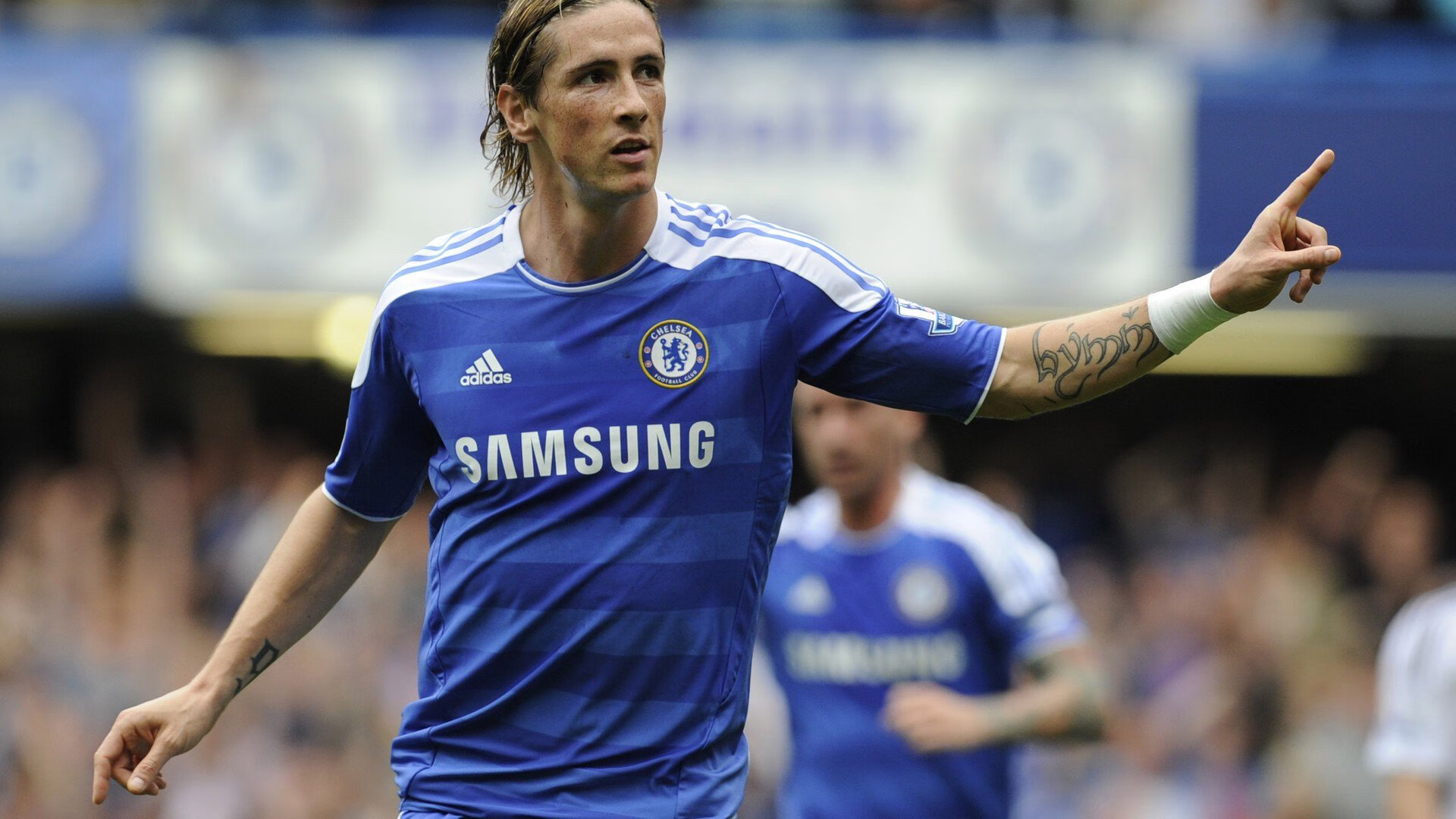 霍特·巴雷特：精准的脚法和领导能力让全黑队进攻得心应手，霍巴特e50